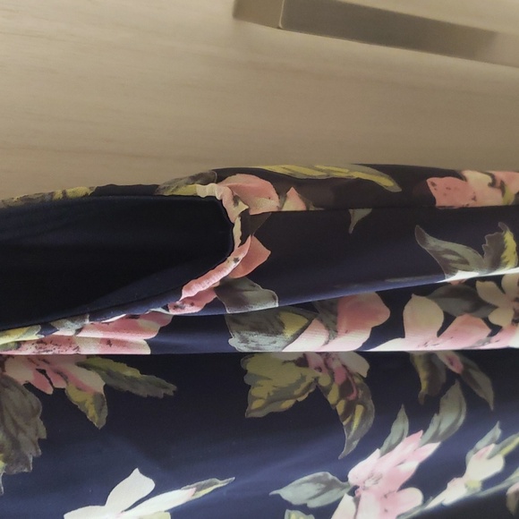 Floral High Neck Dress - Picture 4 of 5